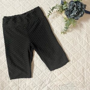 Jodifl textured biker shorts: size small